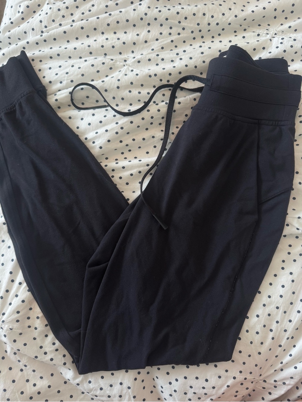 Black LuluLemon Drawstring Jogger Pants